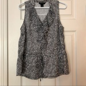 WHBM black and white top